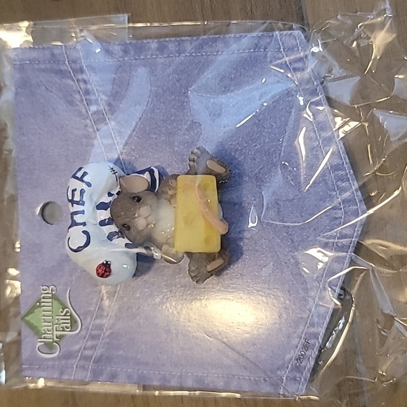 CHARMING TAILS animal pins mouse pig chef birthday NWT - Picture 2 of 5